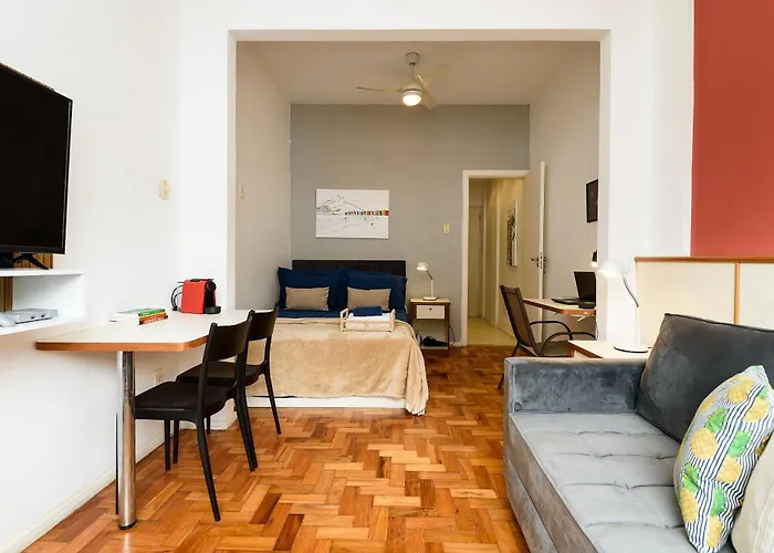 1Quarto Em Copacabana A 400M Da Praia |Br 194/1104