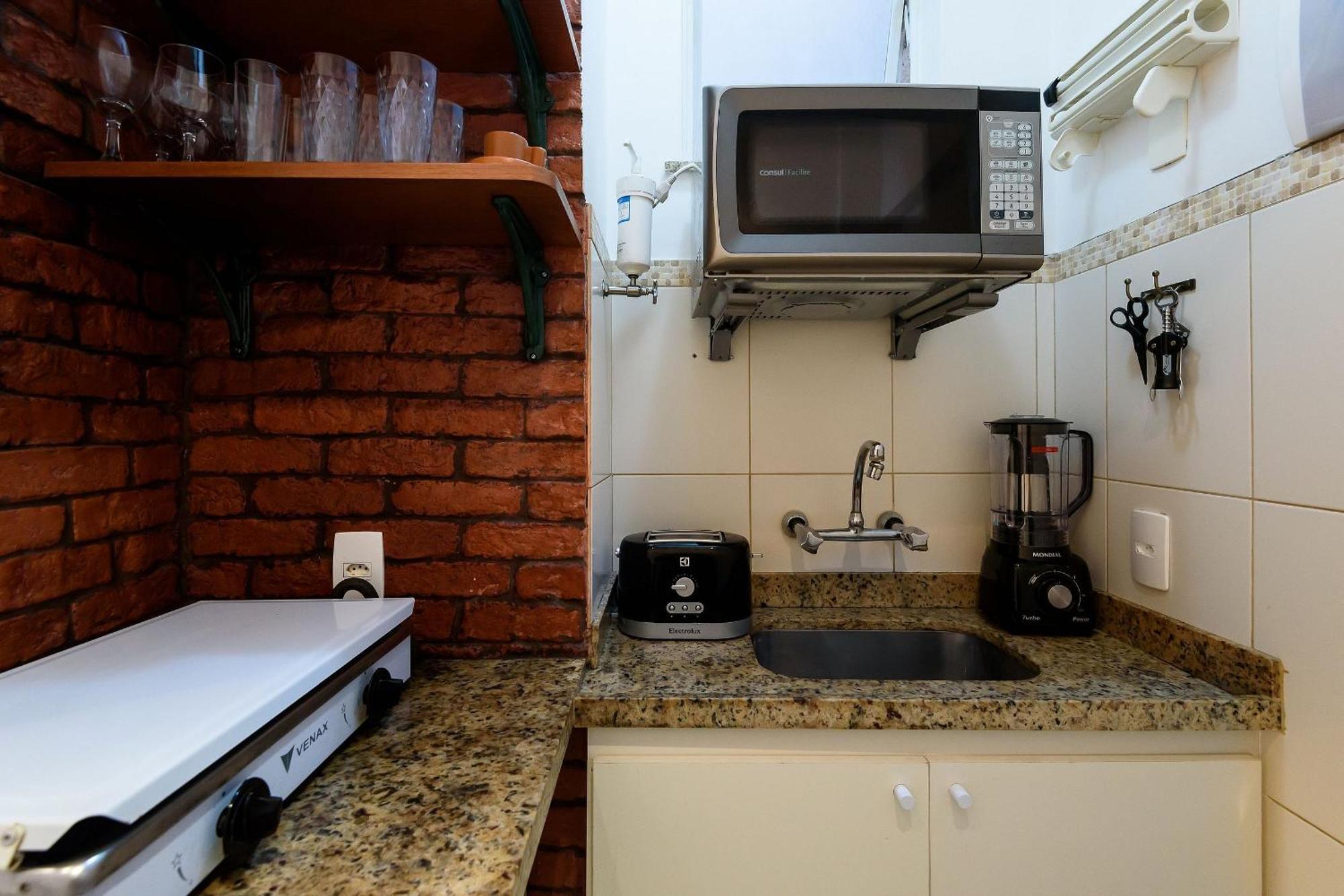 1quarto Em Copacabana A 400m Da Praia |br 194/1104 Apartemen Rio de Janeiro