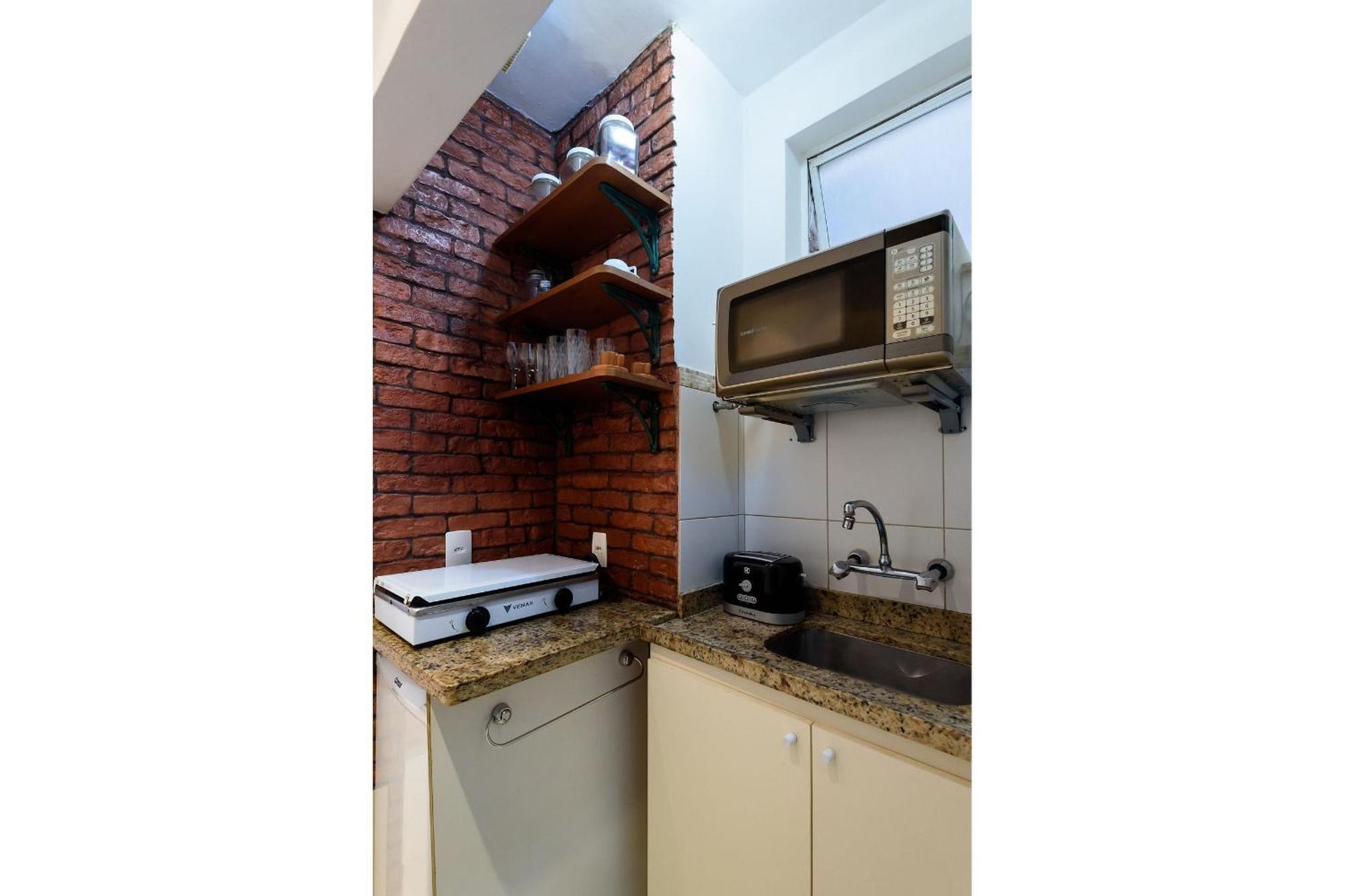 1quarto Em Copacabana A 400m Da Praia |br 194/1104 Apartemen Rio de Janeiro